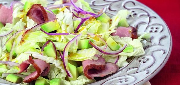 Салат с утиной грудкой