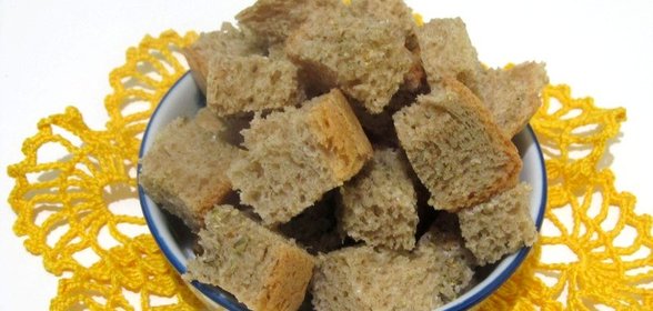 Сухарики с пряными травами