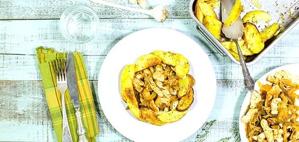 Азу из индейки на сковороде