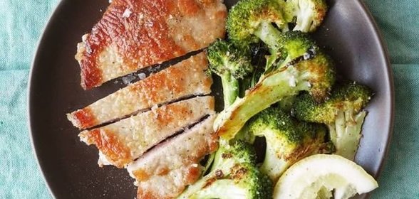 Свинина с брокколи