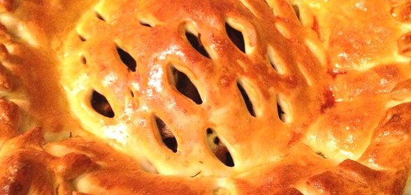 Пирог с картошкой и грибами