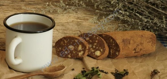 Шоколадная колбаса из печенья