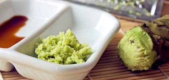 Соус-крем из хрена с зеленью