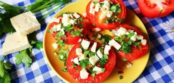 Жареные помидоры с сыром