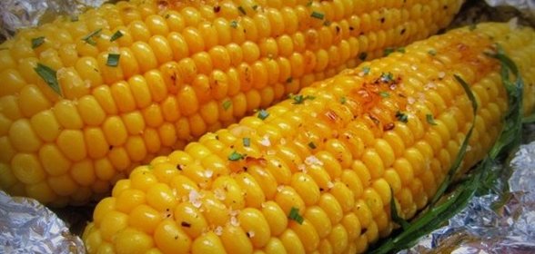 Кукуруза запечённая в ароматном масле