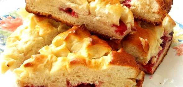 Пирог с вишней