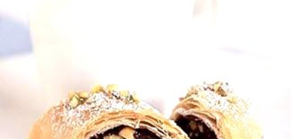 Шоколадно-фисташковые роллы