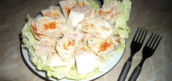 Рулет из лаваша с пикантной начинкой