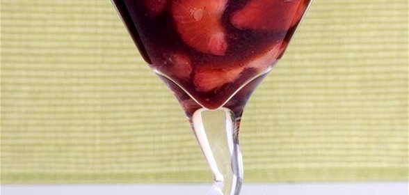 Клубника с бальзамическим уксусом и маскарпоне