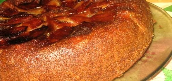 Десерт из яблок в мультиварке