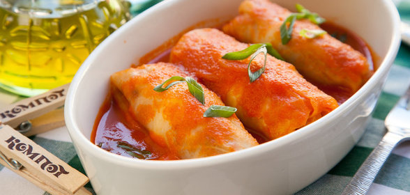 Голубцы овощные в морковном соусе