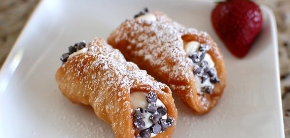 Итальянские пирожные Канноли