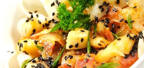 Салат из морских гребешков