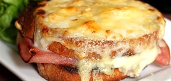 Французский бутерброд «Крок Месье» от Арама Мнацаканова