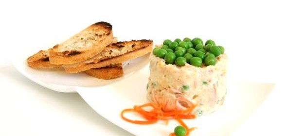 Оливье с горчичной заправкой