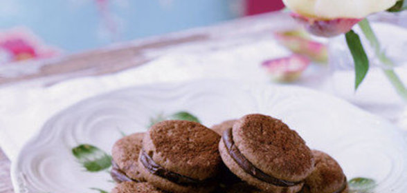 Печенье с шоколадной начинкой ганаш