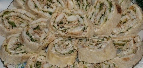 Рулетики из лаваша с рыбой