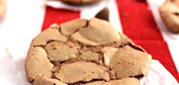 Печенье из молочного шоколада