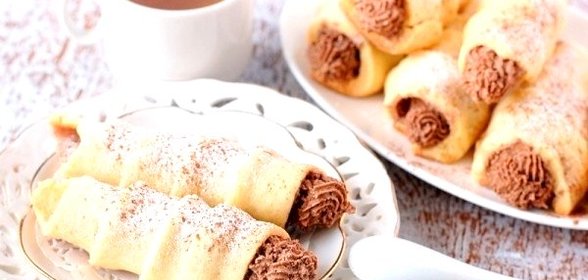 Песочные трубочки с кремом