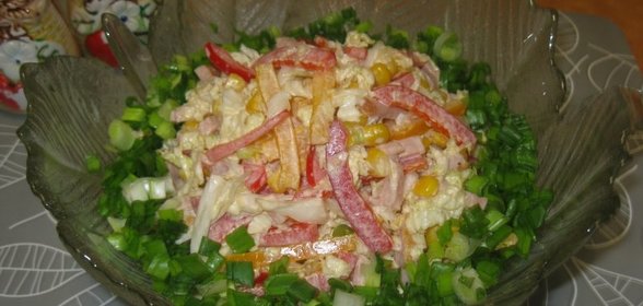 Капустный салат с ветчиной