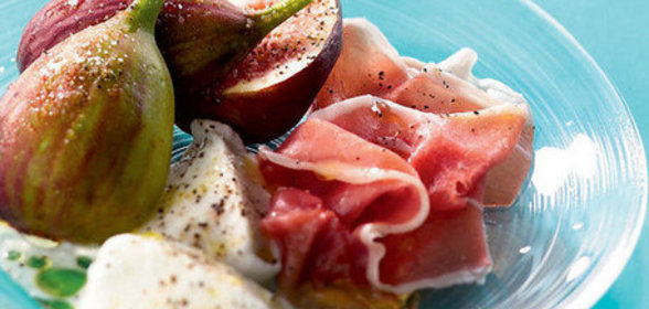 Салат из инжира с ветчиной