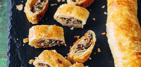 Рулеты с грибами и сыром