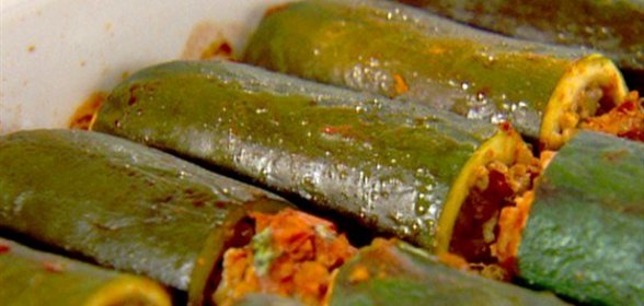 Кабачки, фаршированные говядиной и булгуром