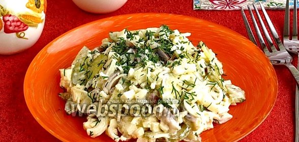 Селёдочный салат с яблоками