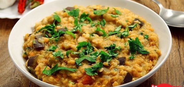 Карри с красной чечевицей и овощами