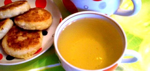 Ромашковый чай с облепихой и шиповником