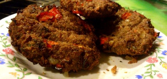 Бургер из говядины на гриле