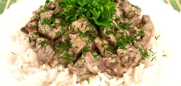 Печень по-строгановски