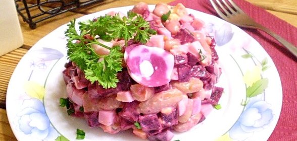 Салат к пельменям