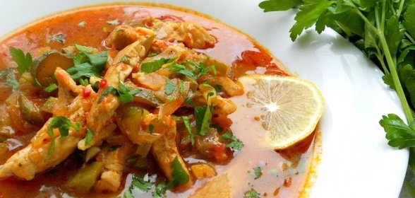 Свинина в остром томатном соусе