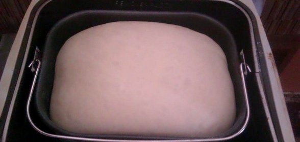 Сдобное дрожжевое тесто в хлебопечке