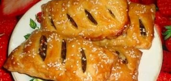 Слойки с печенью