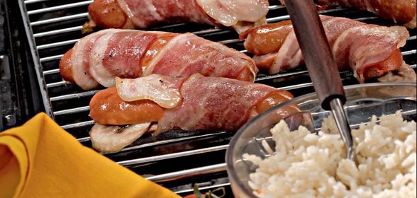 Сосиски с бананами