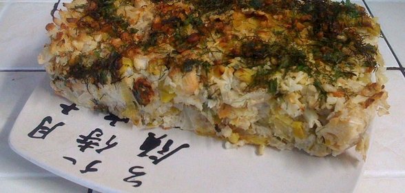 Кугель из цветной капусты и порея с миндально-травяной корочкой