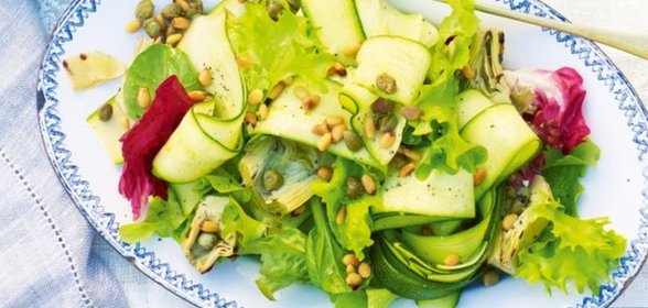 Салат из цукини и каперсов