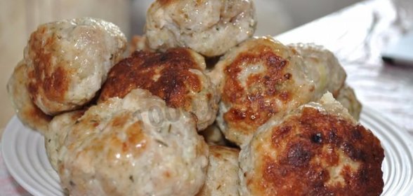 Нежные куриные котлетки