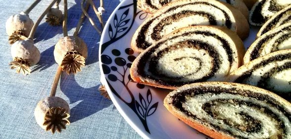 Рулет с маком