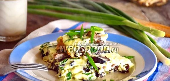 Омлет со сморчками и сельдереем