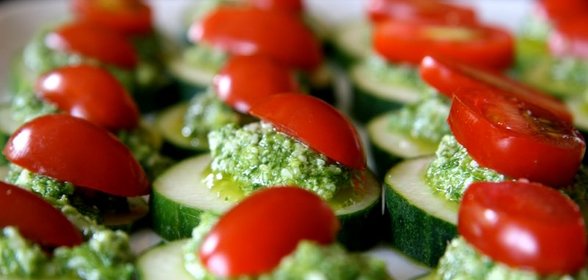 Канапе с песто