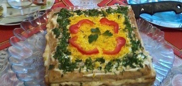 Закусочный торт с семгой