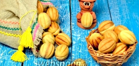 Печенье «Орешки» с варёной сгущёнкой и миндалём
