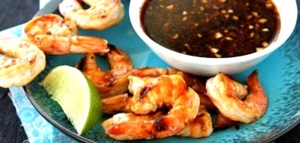 Креветки в сладко-остром соусе