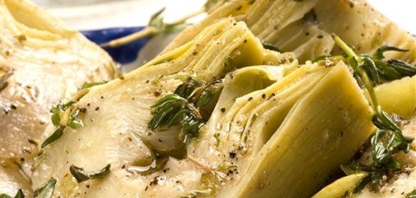 Артишоки в пряном винегрете