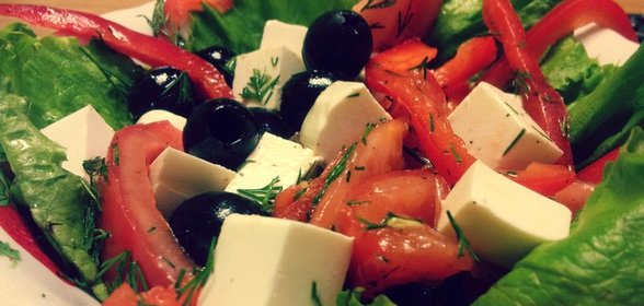 Греческий салат с сыром фетакса