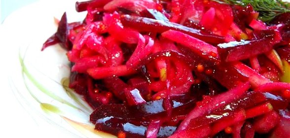 Салат из капусты и свёклы