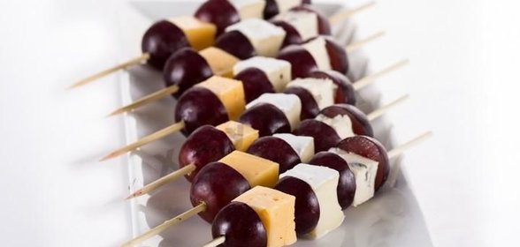 Канапе Сырные шашлычки